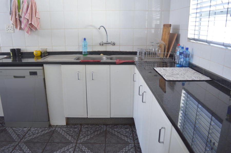 3 Bedroom Property for Sale in Flamwood North West